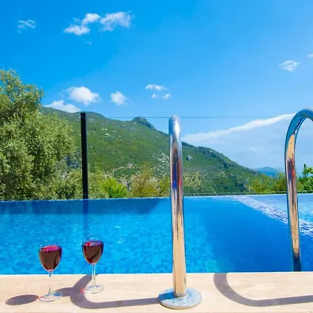 Medine Villa Uzumlu (Mediterranean)